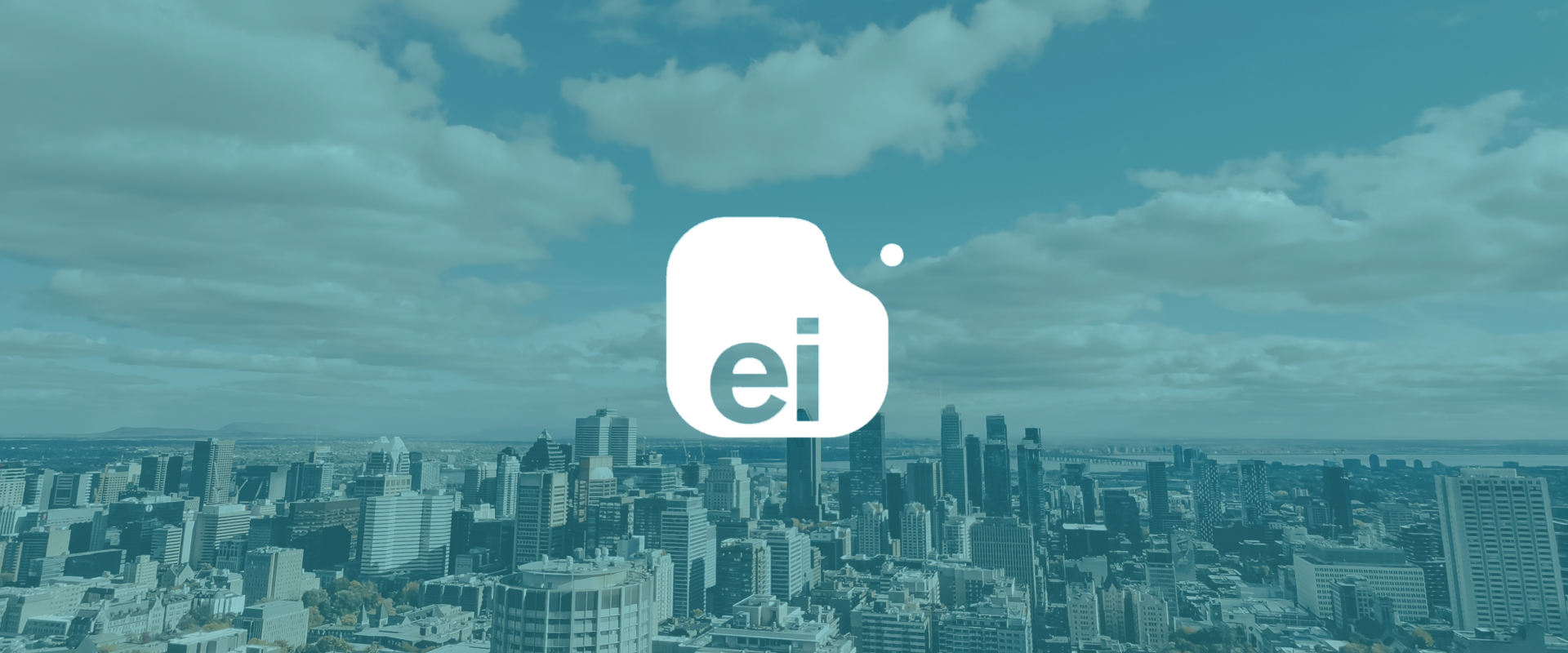 Logo les Escales Improbables de Montréal avec Montréal en arrière plan.