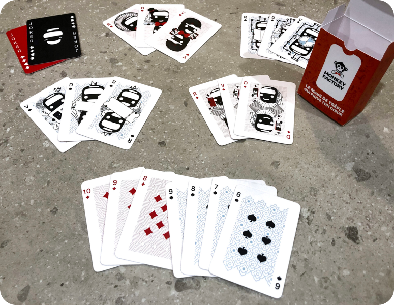 Cartes et boites du jeu